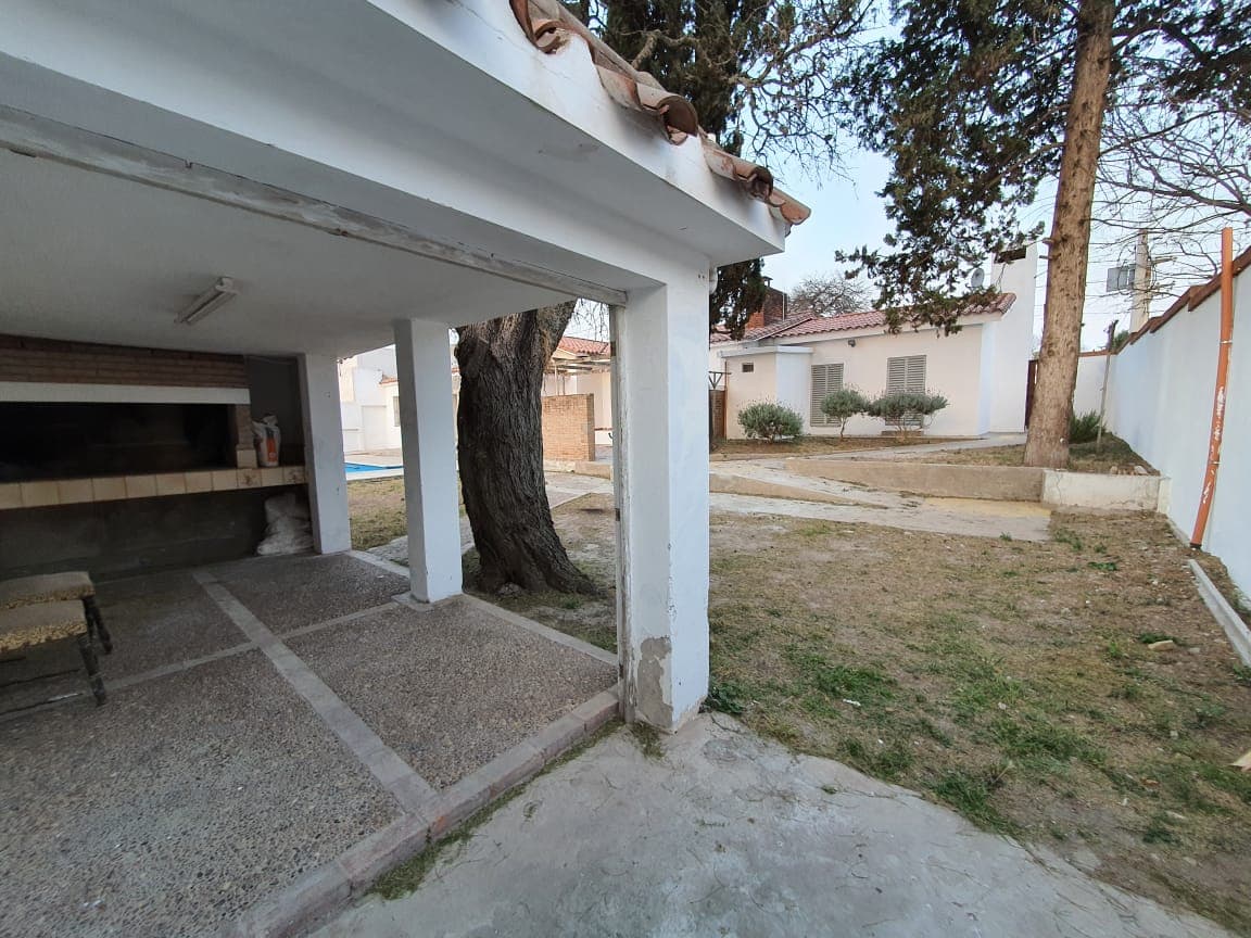 Alta Gracia, Córdoba, Casa de 3 dormitorios mas dependencias en B° Pellegrini foto 19