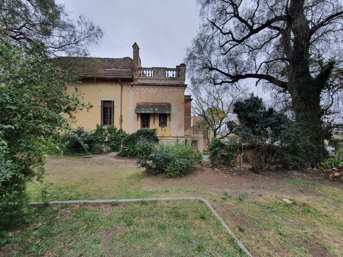 Alta Gracia, Córdoba, Importante Casona de estilo en Barrio Pellegrini foto 9