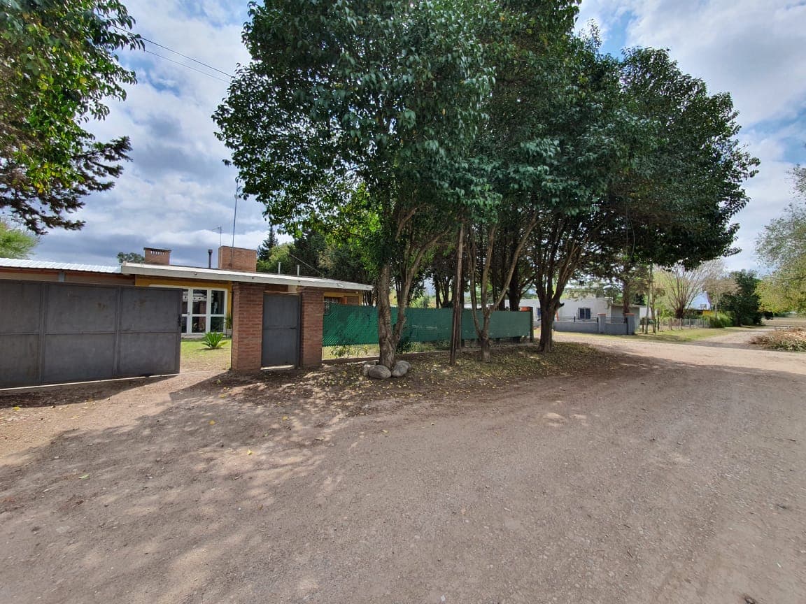 Córdoba, Anisacate, Casa de 2 dormitorios con piscina